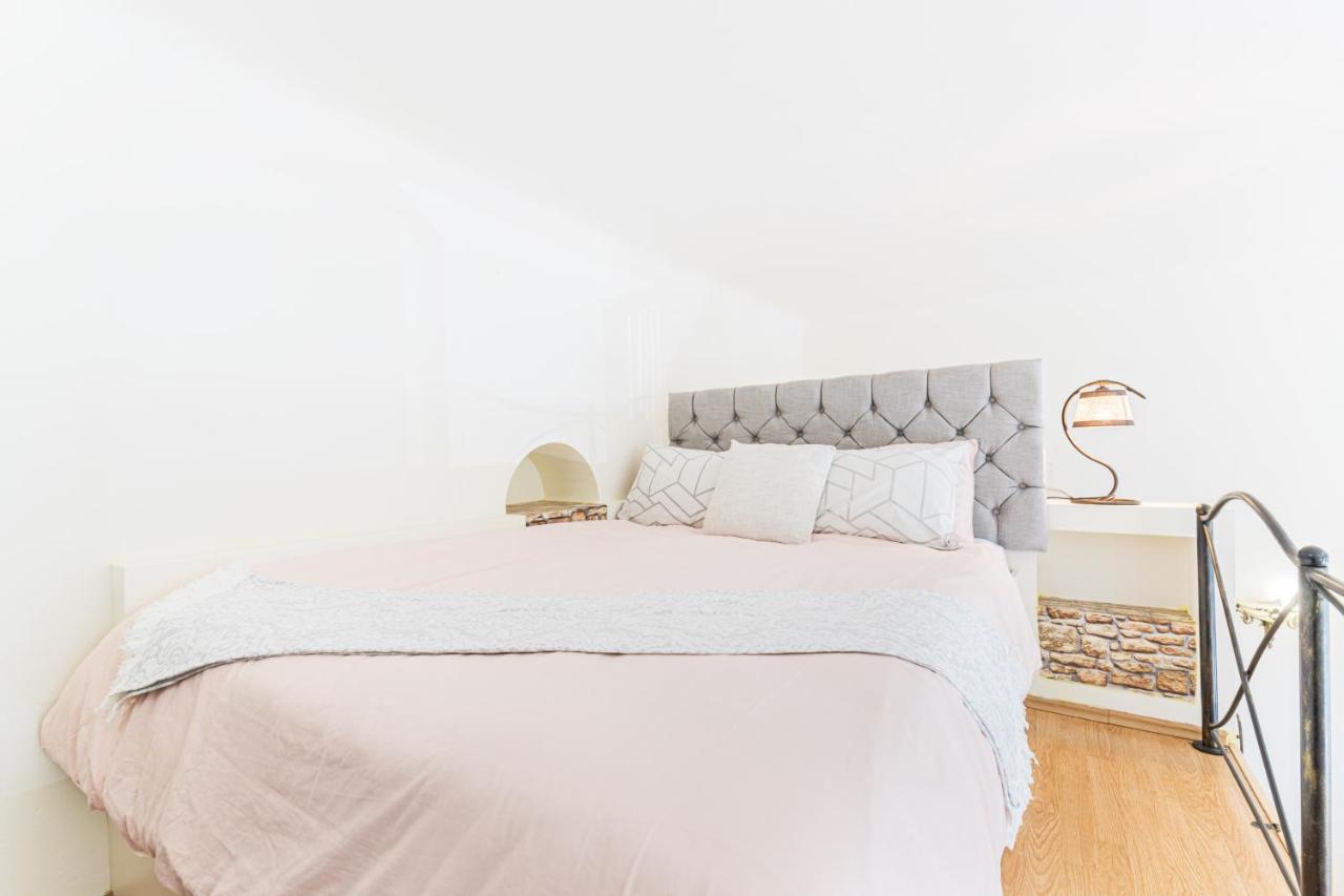 Hera Apartment - Old Town Брашов Экстерьер фото